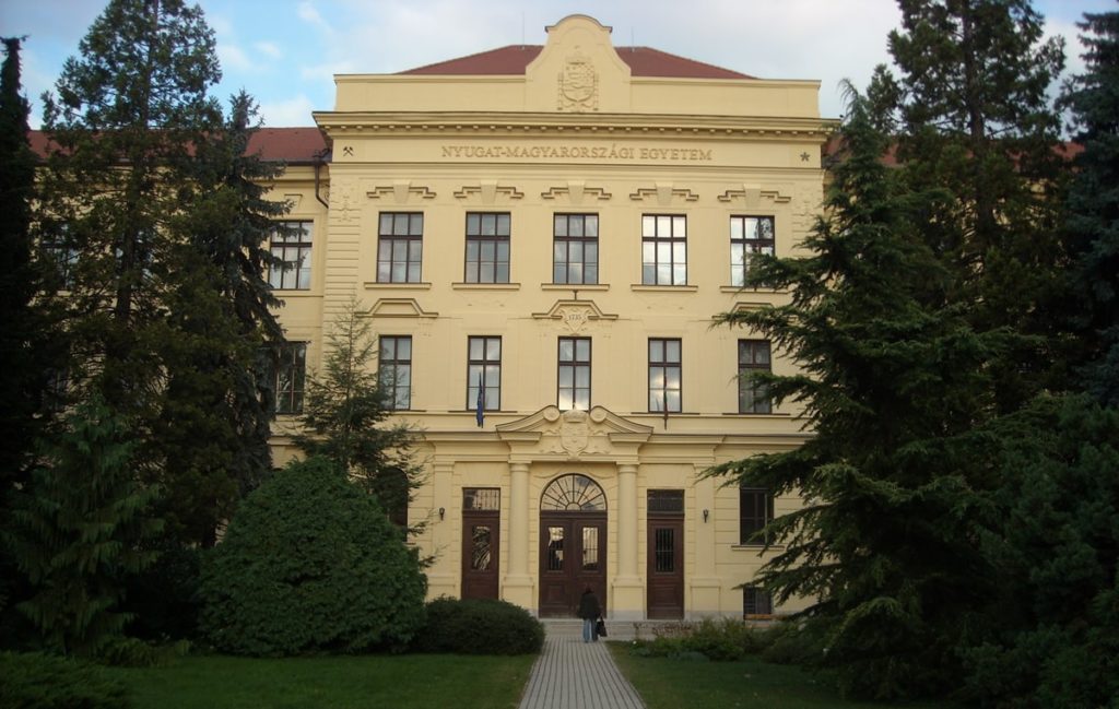 Soproni Egyetem